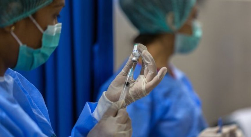 ЕК засега не води разговори за купуване на Sputnik V