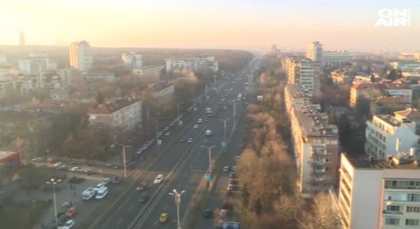 Голямото празнично пътуване започна