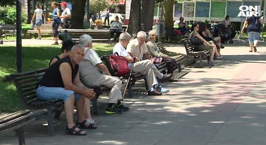 Опасни горещини днес! Червен код за високи температури утре!