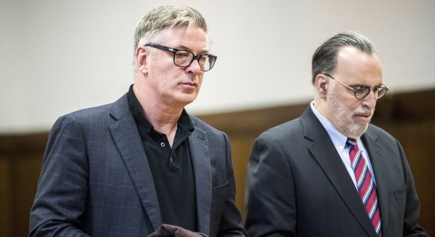 Болдуин се споразумя със семейството на Халина Хътчинс, снимките на Rust продължават