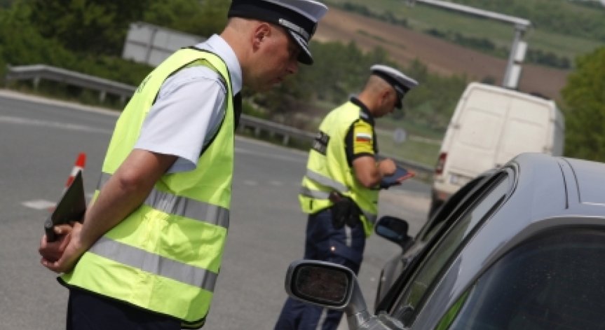 Спецакция на полицията в София-област: Проверяват за пияни и дрогирани шофьори