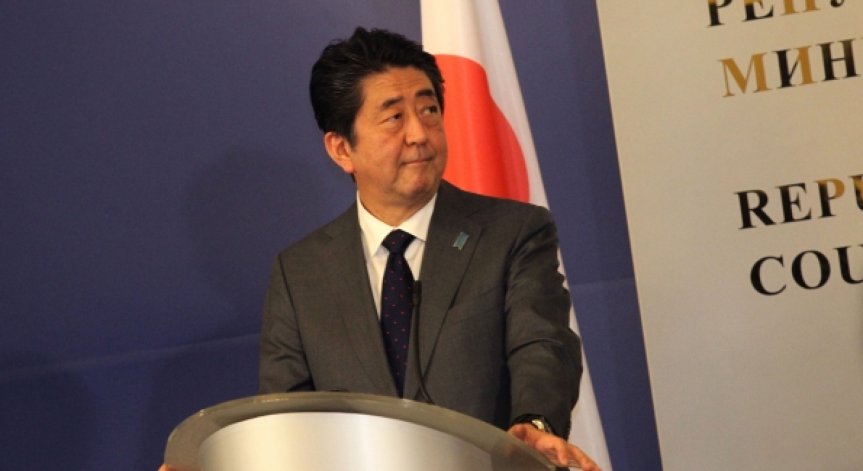 Японският премиер за първи път у нас. Кой е Шиндзо Абе?