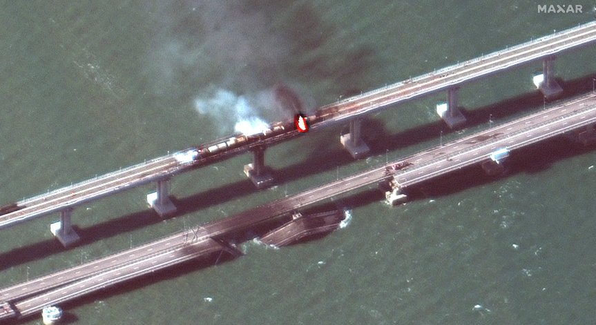 Русия: Ремонтът на Кримския мост ще приключи в среда на 2023 г.