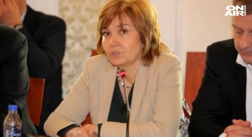Парламентът изслушва шефа на НАП заради изтичането на данни