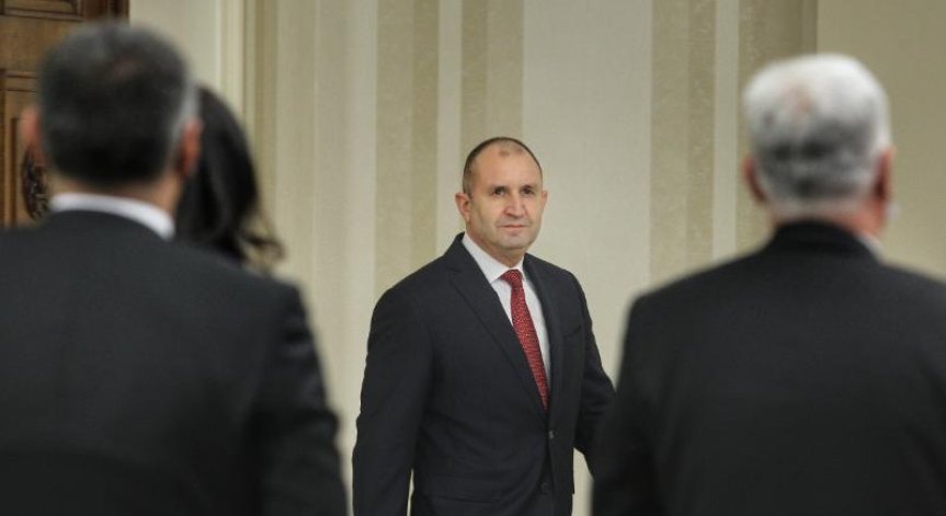 Президентът Радев е с отрицателен тест за Ковид-19