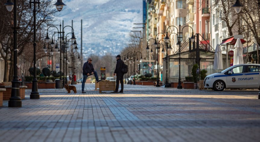 28,5% от българите не могат да отопляват дома си, 11% живеят под течащ покрив