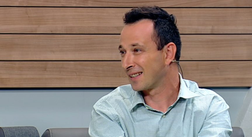Децата трябва да четат между редовете, за да усещат емоцията в книгата