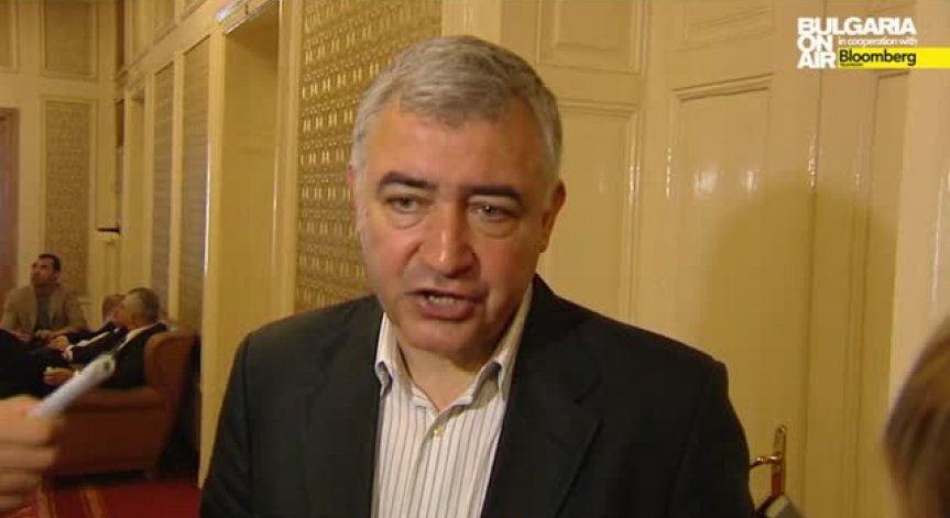 Заседанието на парламента пропадна заради липса на кворум