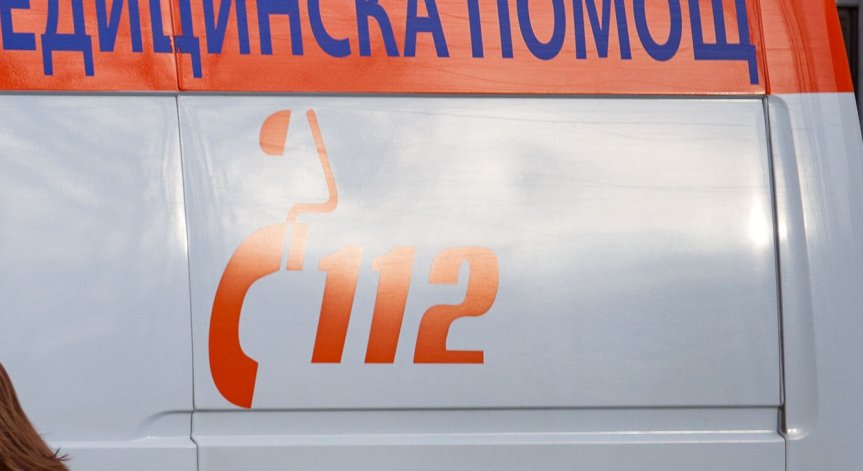 Глоби в размер на 200 лева са наложени на 52 граждани, ползвали спешния телефон не по предназначение.