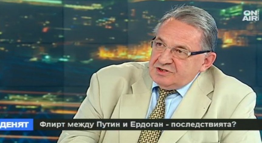 Симеон Николов: Ердоган сменя тактиката, не и целите си