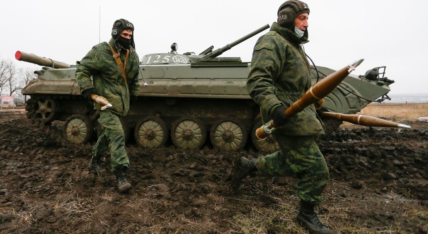 Двама военни са загинали, а 12 са ранени при обстрел в Донбас