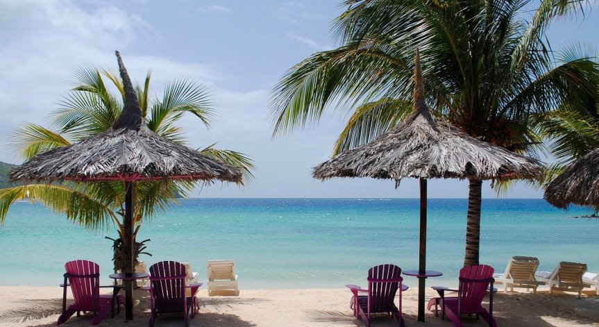 Хоум офис на карибски остров предлага екзотична дестинация