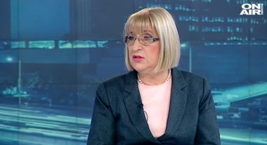Цецка Цачева ще председателства за първи път ВСС като правосъден министър