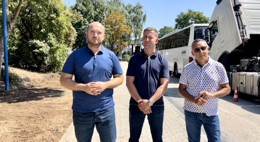 В София премахнаха 420 незаконни павилиона. Георгиев: Няма опасност от висящи кабели