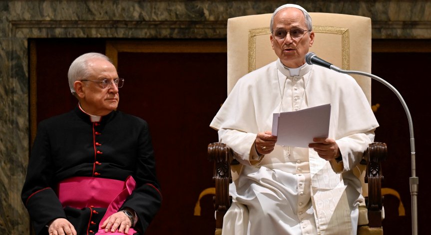 Папа Лъв също даде да се разбере, че ще продължи традицията на предшествениците си.