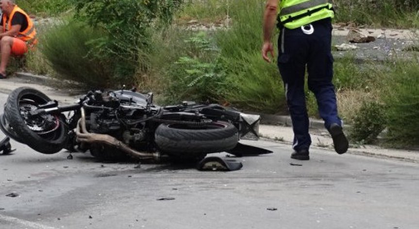 Ограничението се налага заради извършващия се в момента оглед на местопроизшествието.