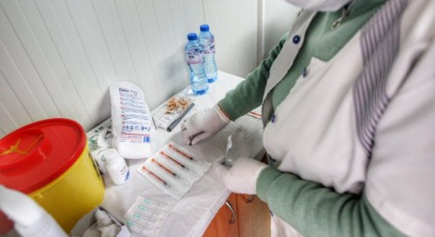 Пристигнаха нови 31 200 дози от ваксината на AstraZeneca