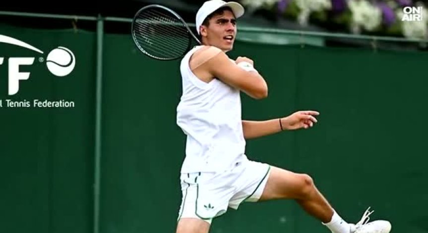 Искам да благодаря на целия ми треньорски екип, каза Иванов.