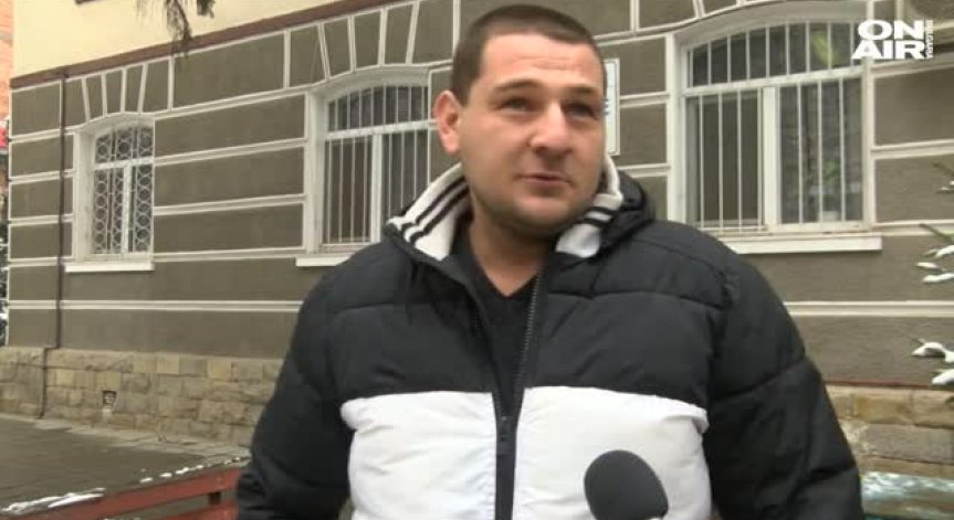 В знак на протест: Великотърновец плати годишната си винетка с жълти стотинки