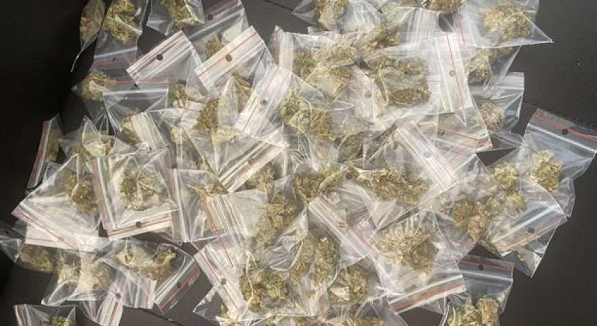 Арестуваха трима наркодилър в София с над 5 кг наркотици