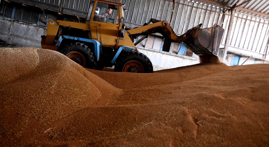 Възстановяват митата върху украински стоки, без пшеницата