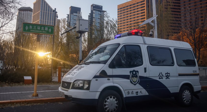Жена уби с нож двама и рани четирима в начално училище в Китай