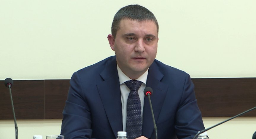 Горанов оцени 2015г. като година на връщане към предвидимостта в икономиката