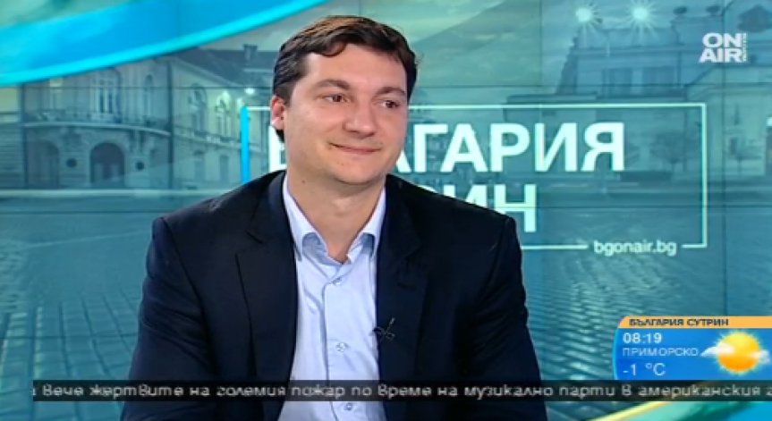 Крум Зарков: Дългите консултации при президента са за оставане на правителството в оставка