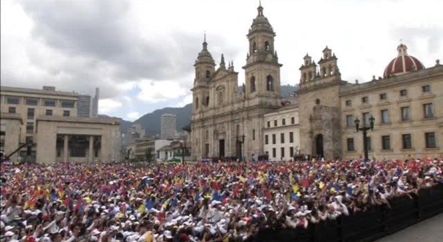 Папата зове за помирение в Колумбия