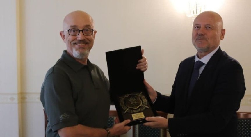 Тагарев посети Одеса: България ще оказва всестранна подкрепа на Украйна