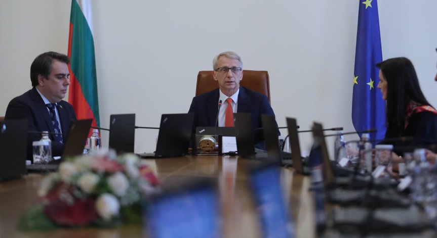 Правителството на извънредно заседание: Какво ще се случи с териториалните планове?