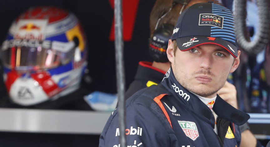 Верстапен получи наказание от 5 секунди.