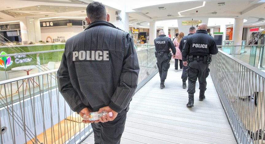 Терзиев след убийството на момче в мол: София трябва да бъде сигурна столица