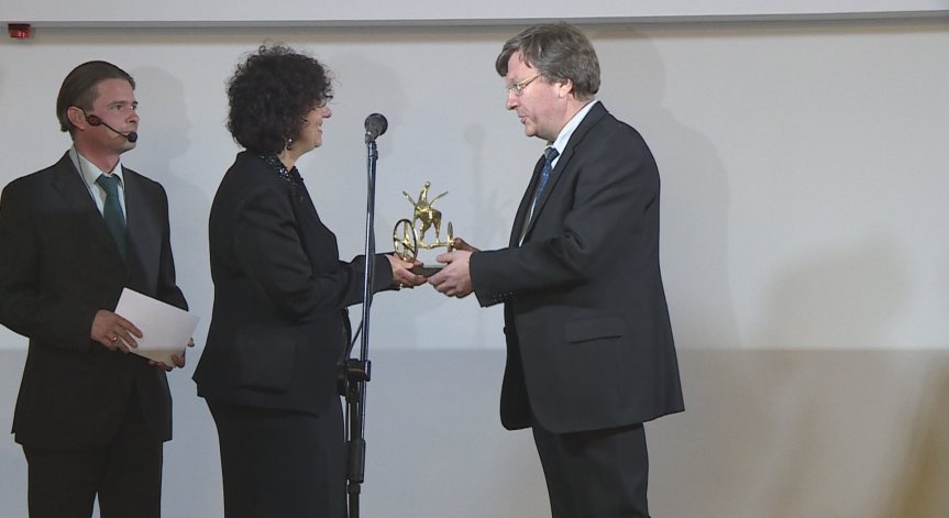 Skoda Superb e Кола на годината в България