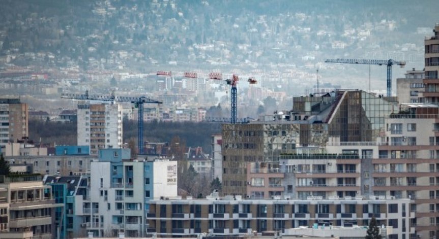 Пазарът на имоти остава почти непроменен, ръстът в София - скромен