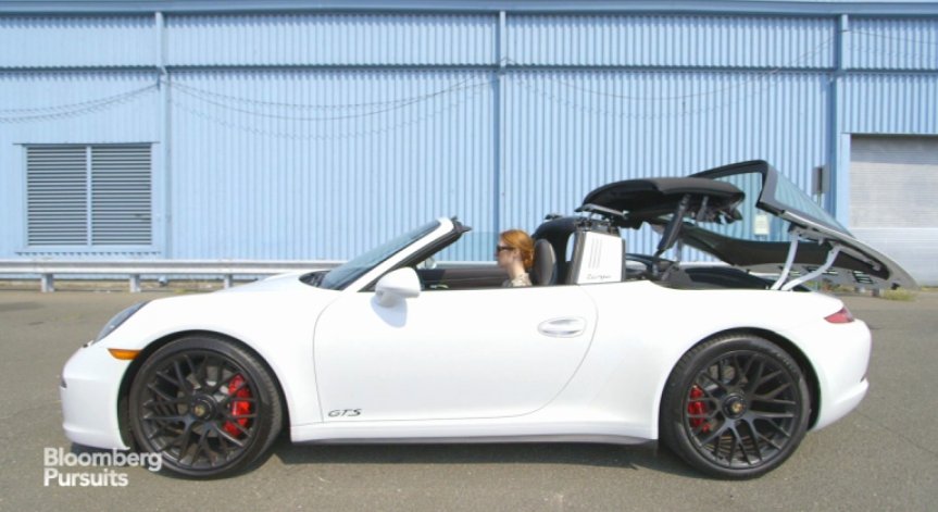 Първа среща с новото Porsche 911 4 GTS Targa
