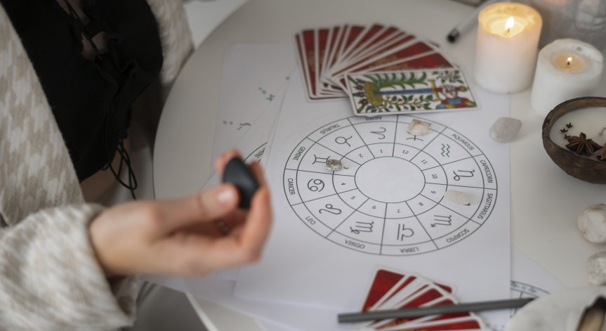 Скъпи Овни, през новия месец юли ви очаква движение, напредък и победи. 