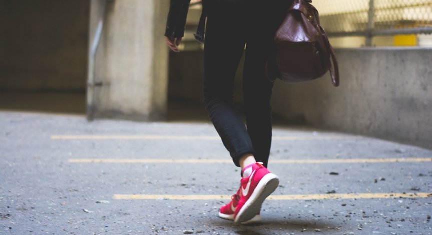 Nike променя политиката си за заплащане на бременни спортистки