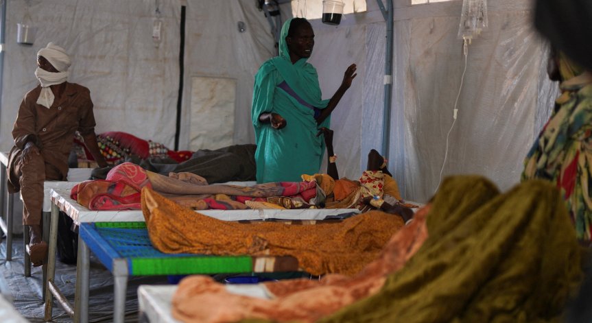 Бум на заразените с холера в Судан.