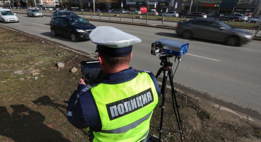 МВР засече десетки пияни и дрогирани шофьори в почивния ден