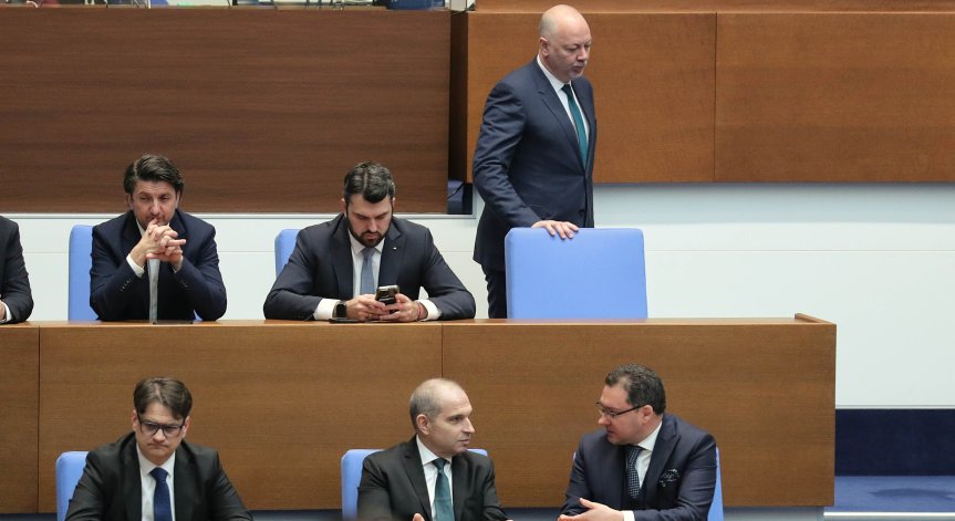 Вот на тема корупция.