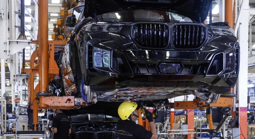 За годината обаче компанията е на зелено с ръст от 6,2%.