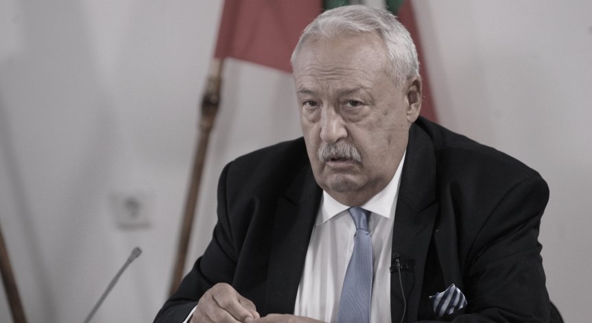 Светъл да е пътят му!