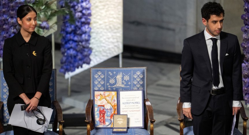 Децата на Наргес Мохамади получиха нобеловата ѝ награда за мир, тя написа реч в затвора в Техеран