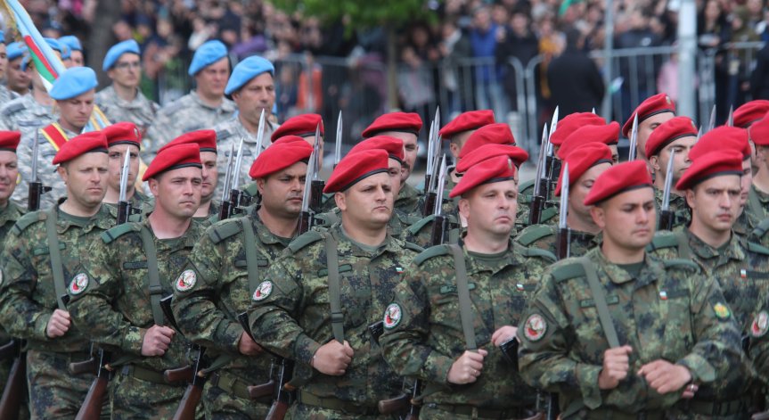 Без военен парад в София на Гергьовден тази година