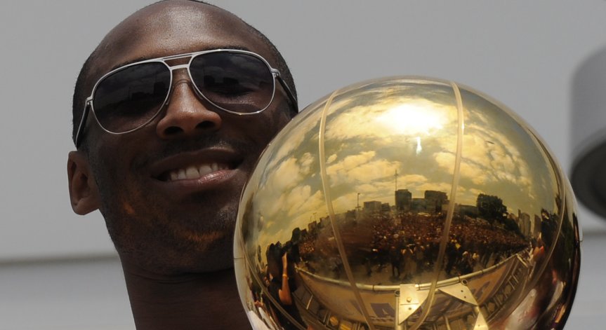 Пауло Коелю разкри, че пишел детска книга с Коби Брайънт