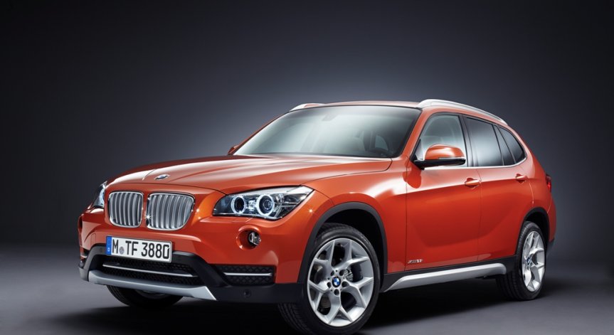 BMW представи освежения X1