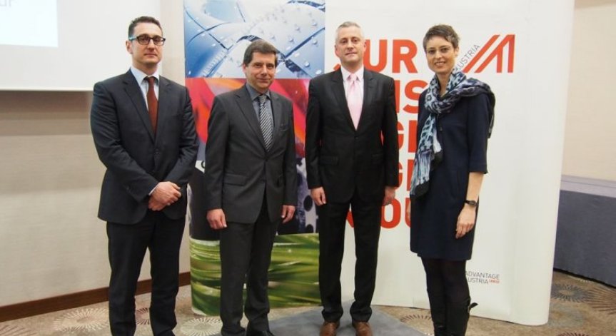 Министър Лукарски: Подготвя се изцяло нов закон за обществените поръчки