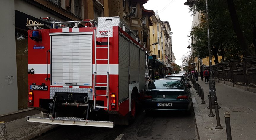 Майка и син загинаха при пожар в дома си в Севлиево