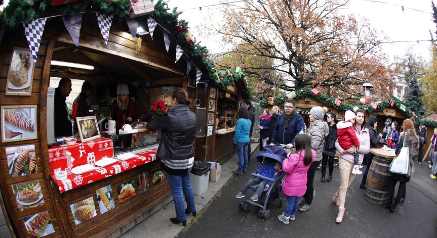 Коледните базари в София и около столицата - локации и дати